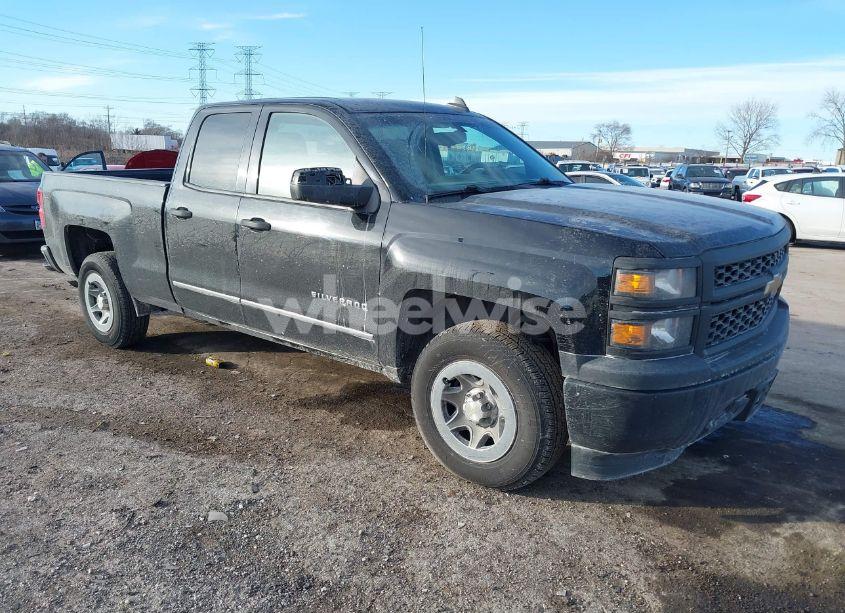 2015 Chevrolet Silverado 1500 WT (VIN 1GCRCPEH7FZ176506) main photo