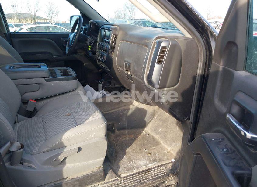 Photo 5 of 2015 Chevrolet Silverado 1500 WT (VIN 1GCRCPEH7FZ176506)