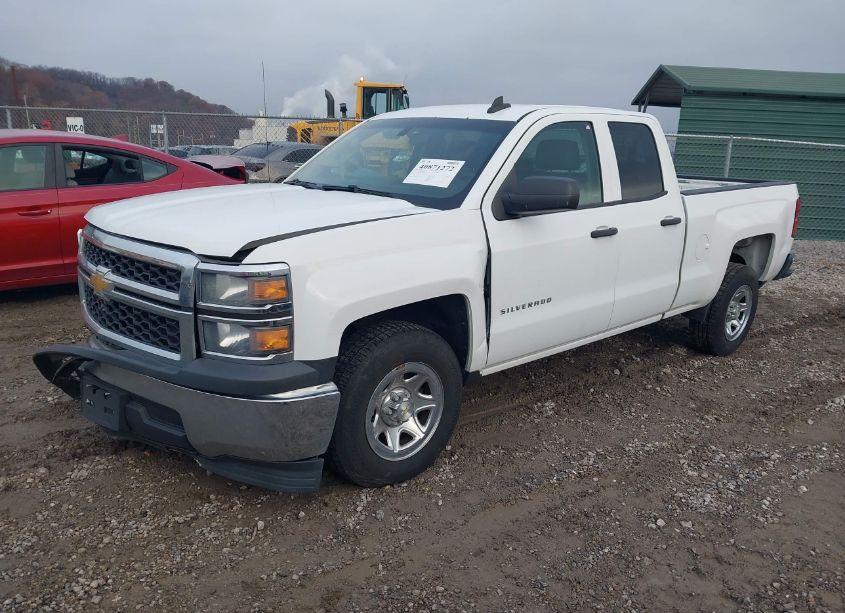 Photo 2 of 2015 Chevrolet Silverado 1500 LS (VIN 1GCRCPEH8FZ305823)