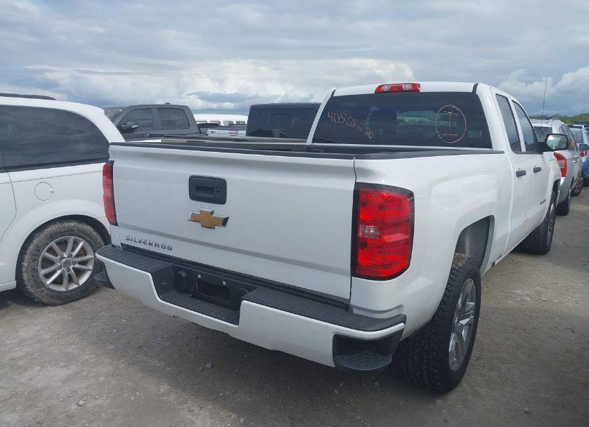 Photo 4 of 2018 Chevrolet Silverado 1500 CUSTOM (VIN 1GCRCPEH9JZ254292)