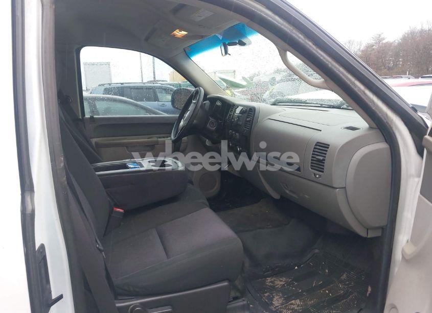 Photo 5 of 2011 Chevrolet Silverado 1500 WORK TRUCK (VIN 1GCRCPEX0BZ447357)