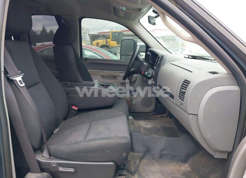 Photo 5 of 2011 Chevrolet Silverado 1500 WORK TRUCK (VIN 1GCRCPEX1BZ288008)