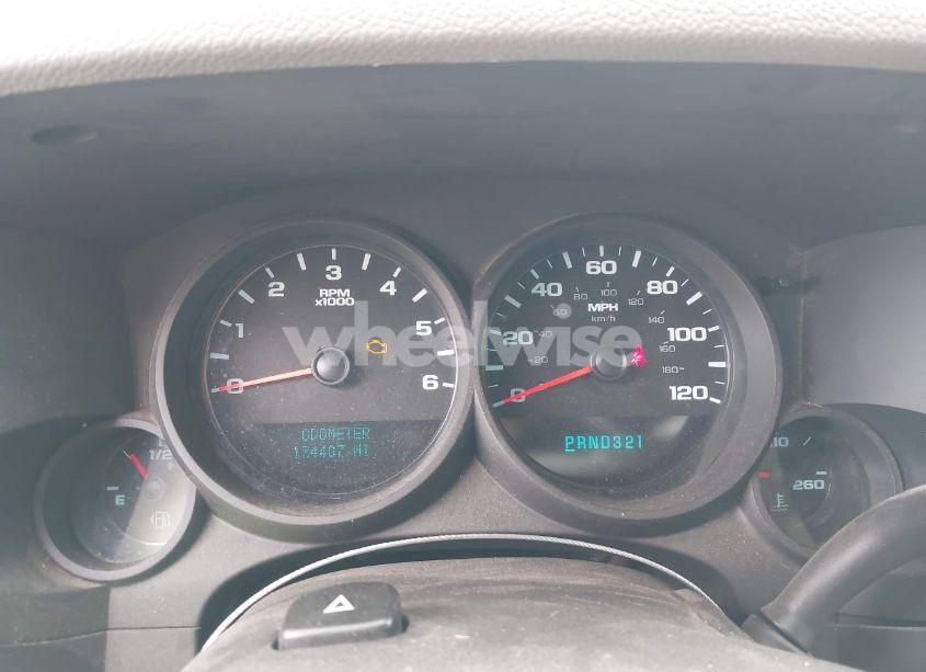 Photo 7 of 2011 Chevrolet Silverado 1500 WORK TRUCK (VIN 1GCRCPEX1BZ288008)