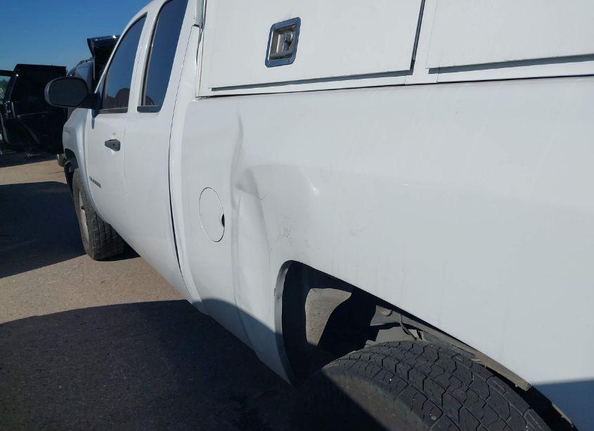 Photo 21 of 2011 Chevrolet Silverado 1500 WORK TRUCK (VIN 1GCRCPEX3BZ390443)