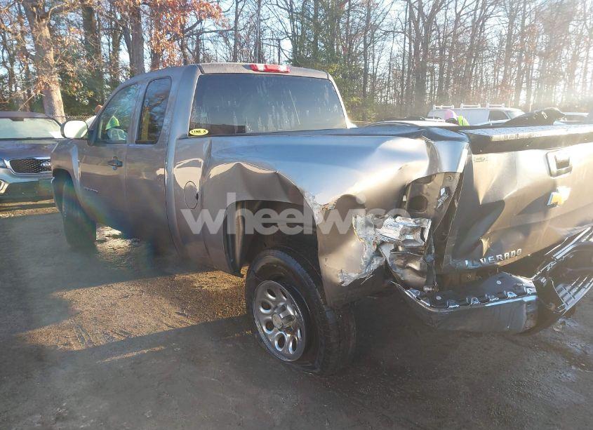 Photo 3 of 2013 Chevrolet Silverado 1500 WORK TRUCK (VIN 1GCRCPEX3DZ132331)