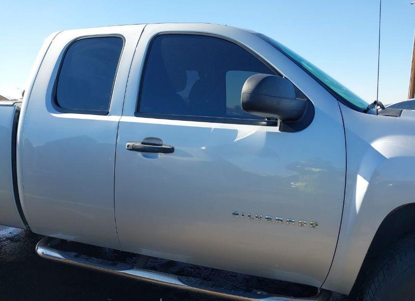 Photo 13 of 2013 Chevrolet Silverado 1500 WORK TRUCK (VIN 1GCRCPEX3DZ407146)