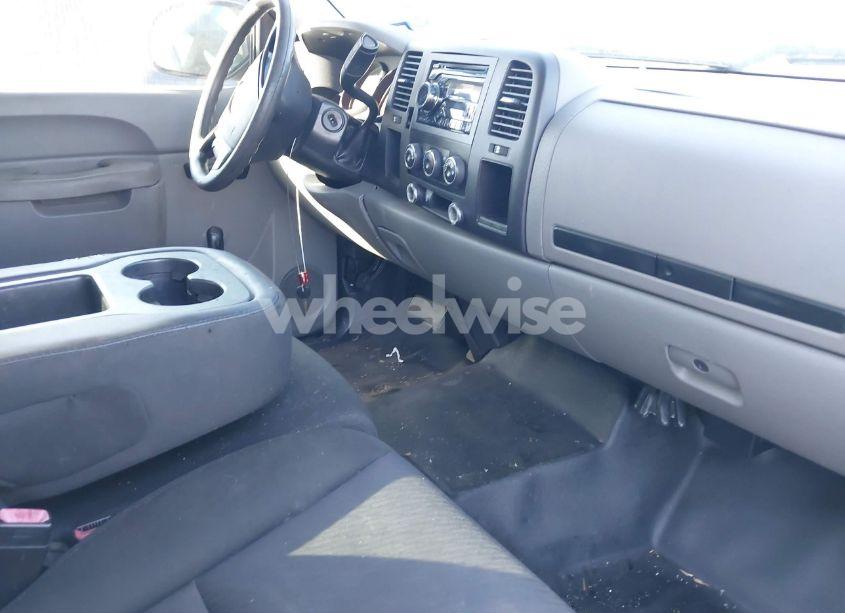 Photo 5 of 2013 Chevrolet Silverado 1500 WORK TRUCK (VIN 1GCRCPEX4DZ339374)