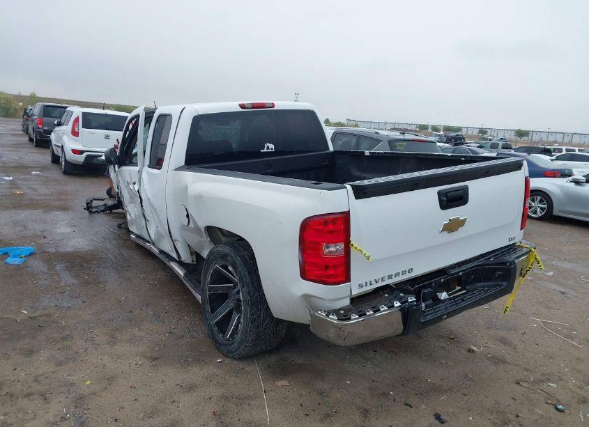 Photo 3 of 2011 Chevrolet Silverado 1500 WORK TRUCK (VIN 1GCRCPEX5BZ438704)