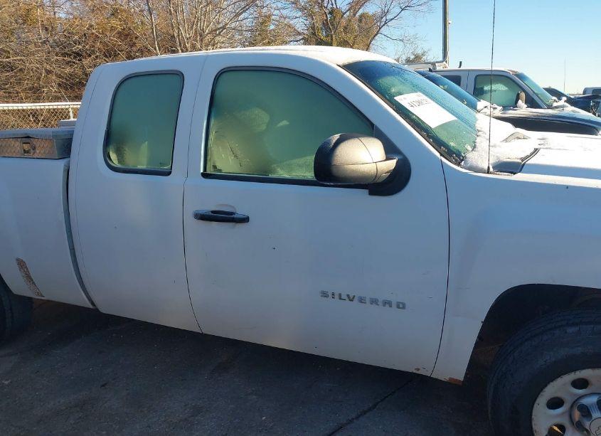 Photo 13 of 2011 Chevrolet Silverado 1500 WORK TRUCK (VIN 1GCRCPEX8BZ262523)