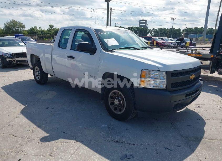 2013 Chevrolet Silverado 1500 WORK TRUCK (VIN 1GCRCPEX9DZ357711) main photo