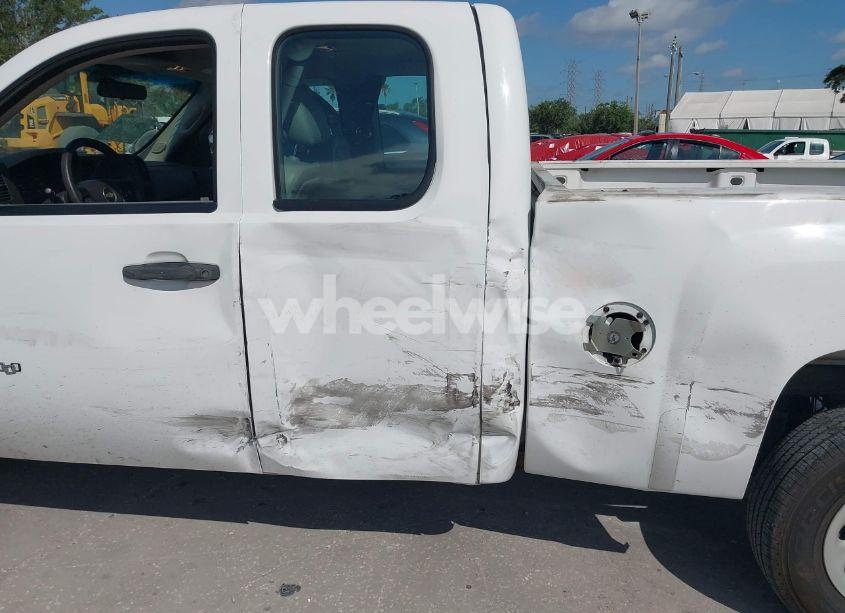 Photo 18 of 2013 Chevrolet Silverado 1500 WORK TRUCK (VIN 1GCRCPEX9DZ357711)