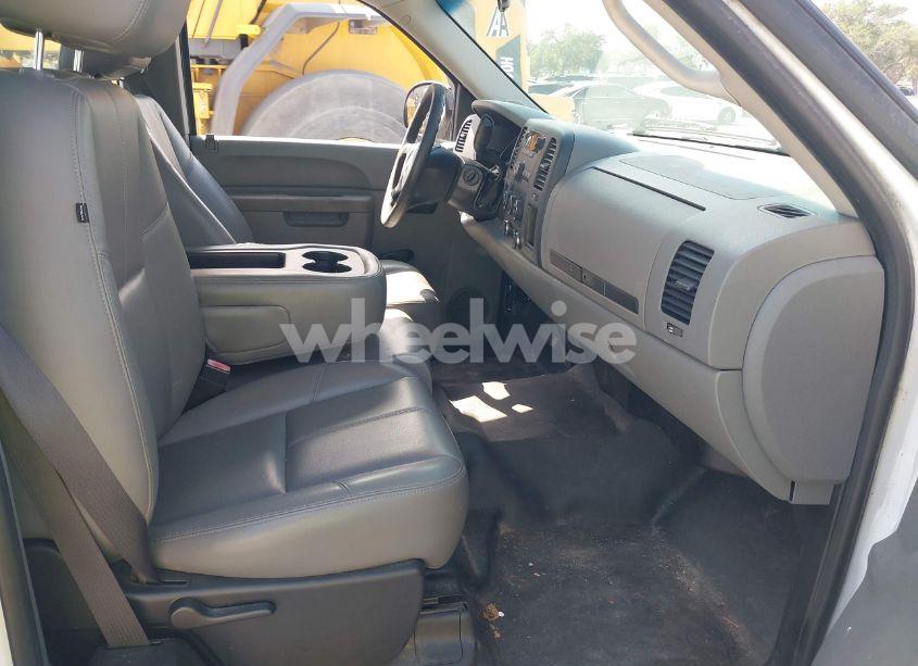 Photo 5 of 2013 Chevrolet Silverado 1500 WORK TRUCK (VIN 1GCRCPEX9DZ357711)