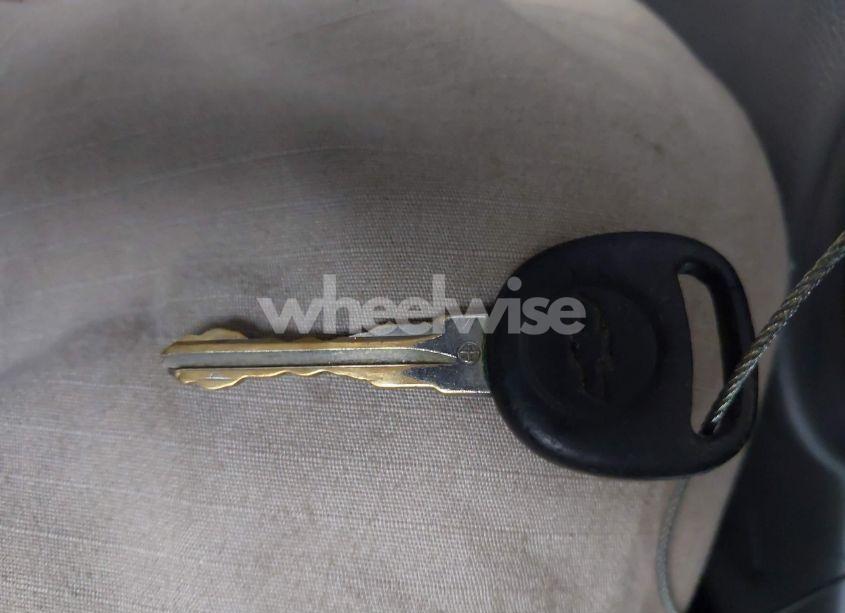 Photo 11 of 2011 Chevrolet Silverado 1500 LS (VIN 1GCRCREA0BZ241463)