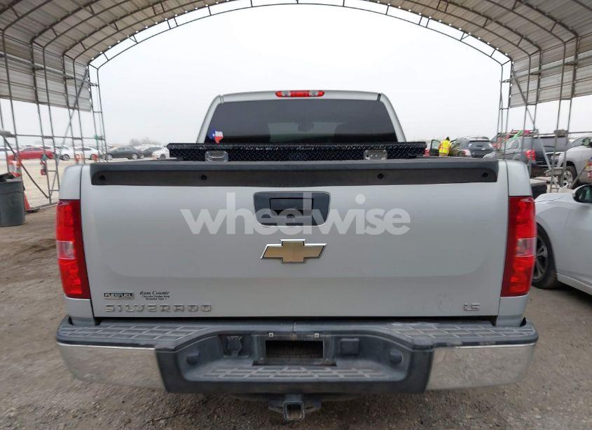 Photo 16 of 2011 Chevrolet Silverado 1500 LS (VIN 1GCRCREA0BZ241463)