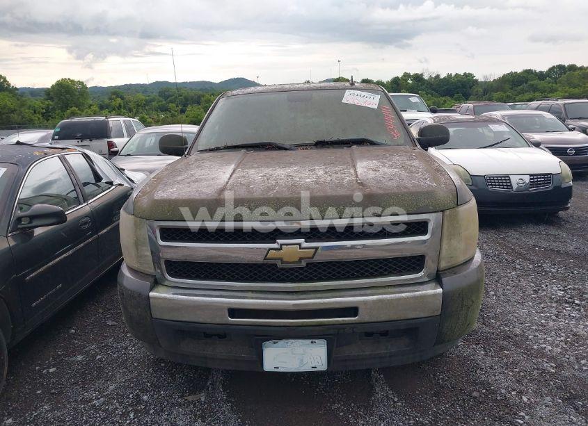 Photo 12 of 2011 Chevrolet Silverado 1500 LS (VIN 1GCRCREA0BZ340784)