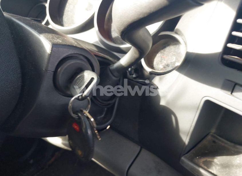 Photo 11 of 2011 Chevrolet Silverado 1500 LS (VIN 1GCRCREA1BZ144336)