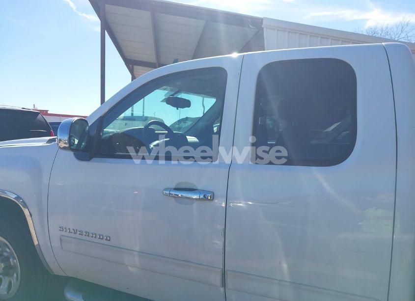 Photo 14 of 2011 Chevrolet Silverado 1500 LS (VIN 1GCRCREA1BZ189230)