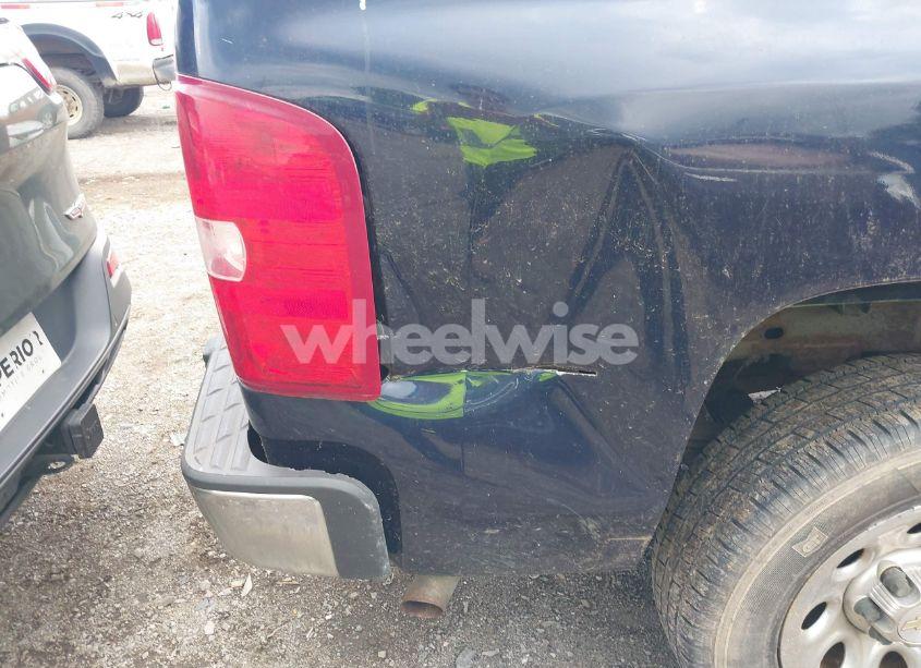 Photo 6 of 2011 Chevrolet Silverado 1500 LS (VIN 1GCRCREA1BZ369548)