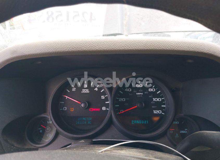 Photo 7 of 2011 Chevrolet Silverado 1500 LS (VIN 1GCRCREA1BZ369548)