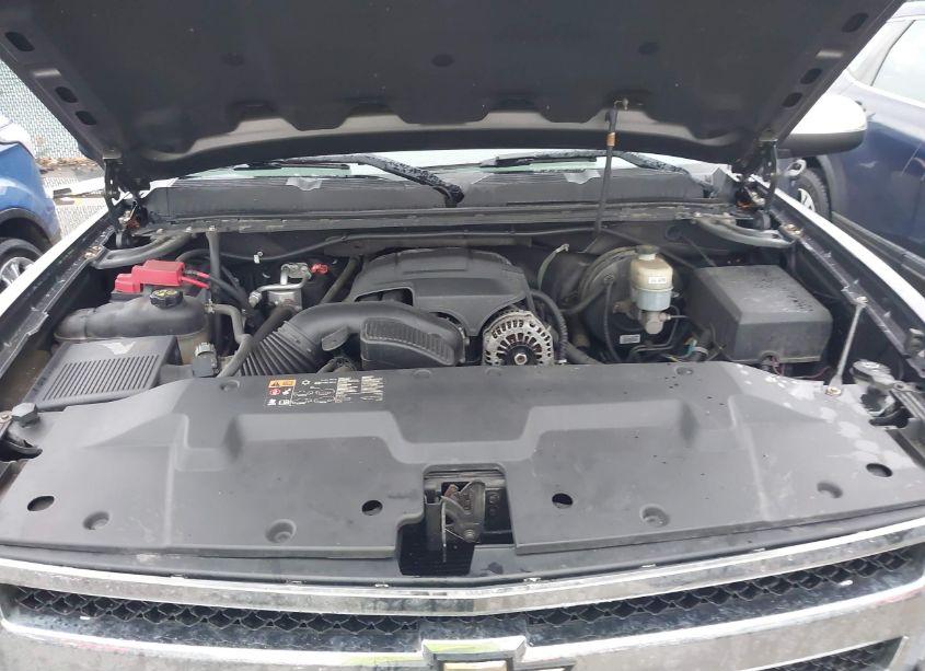 Photo 10 of 2011 Chevrolet Silverado 1500 LS (VIN 1GCRCREA3BZ264588)