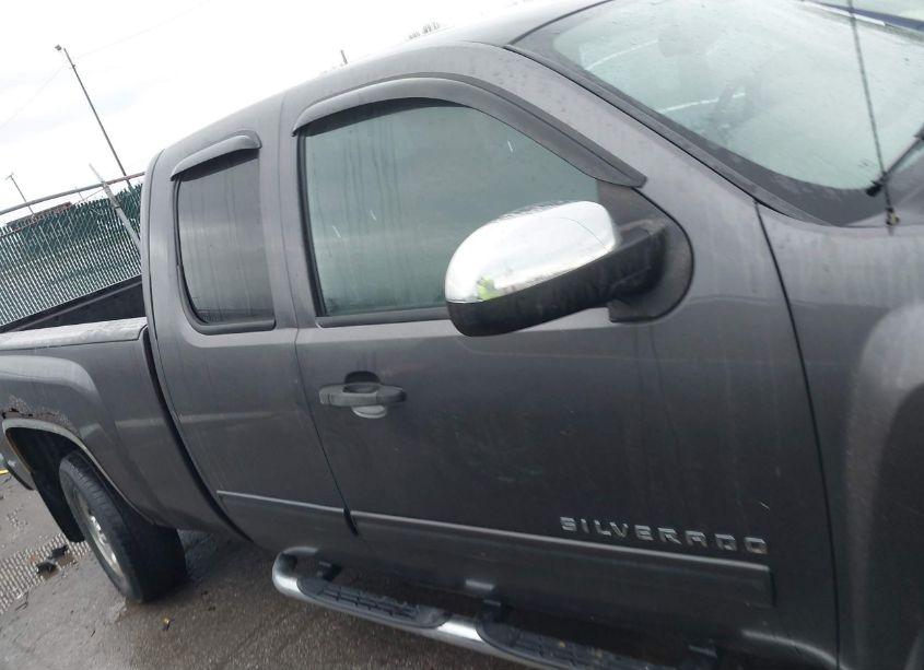 Photo 13 of 2011 Chevrolet Silverado 1500 LS (VIN 1GCRCREA3BZ264588)