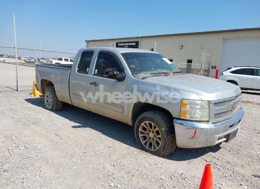 2012 Chevrolet Silverado 1500 LS (VIN 1GCRCREA5CZ353371) main photo