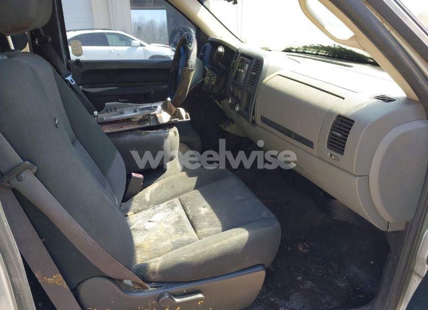 Photo 5 of 2012 Chevrolet Silverado 1500 LS (VIN 1GCRCREA5CZ353371)