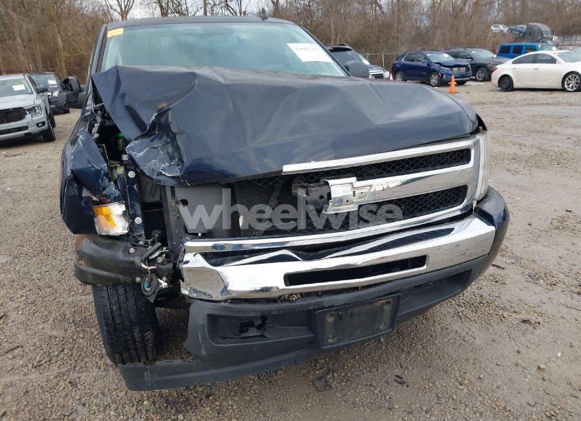 Photo 6 of 2011 Chevrolet Silverado 1500 LS (VIN 1GCRCREA6BZ352387)