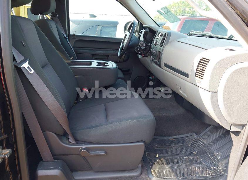 Photo 5 of 2012 Chevrolet Silverado 1500 LS (VIN 1GCRCREA6CZ256048)