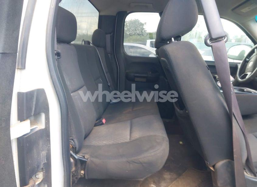 Photo 8 of 2013 Chevrolet Silverado 1500 LS (VIN 1GCRCREA6DZ139751)