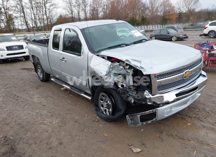 2013 Chevrolet Silverado 1500 LS (VIN 1GCRCREA7DZ151407) main photo