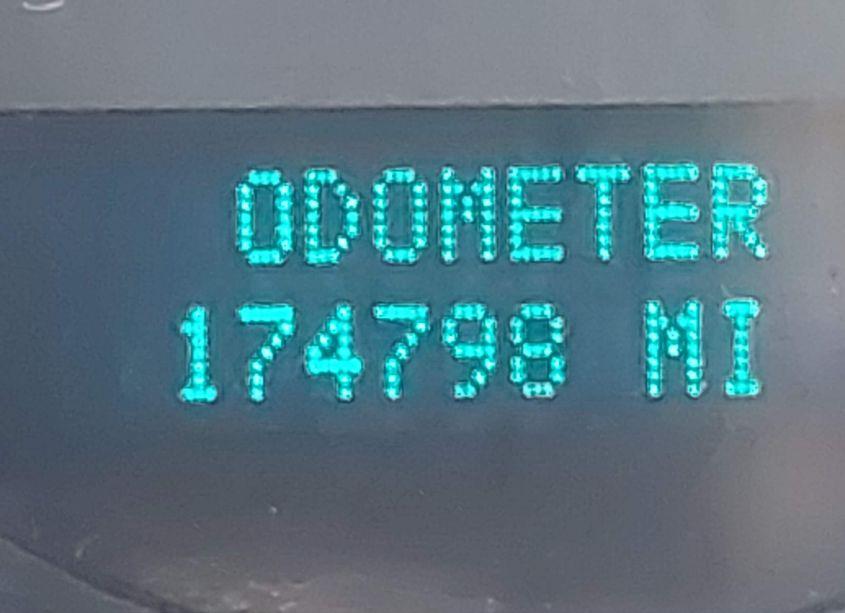 Photo 14 of 2011 Chevrolet Silverado 1500 LS (VIN 1GCRCREA9BZ221714)