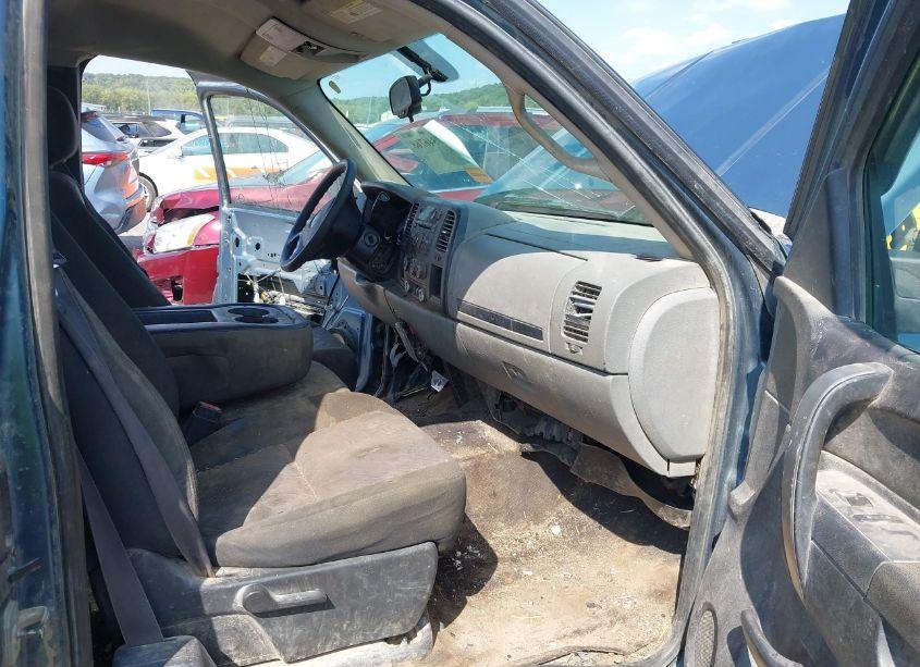 Photo 5 of 2011 Chevrolet Silverado 1500 LS (VIN 1GCRCREA9BZ221714)