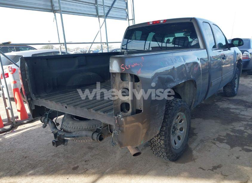 Photo 4 of 2013 Chevrolet Silverado 1500 LS (VIN 1GCRCREA9DZ136763)