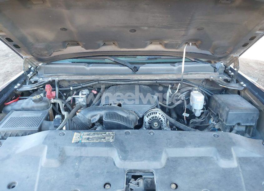 Photo 10 of 2011 Chevrolet Silverado 1500 LS (VIN 1GCRCREAXBZ216439)