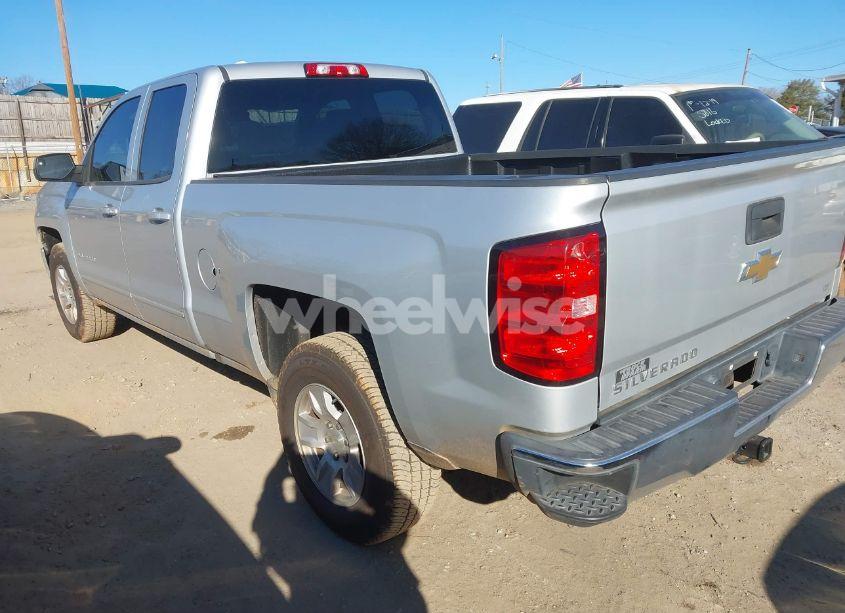 Photo 3 of 2018 Chevrolet Silverado 1500 1LT (VIN 1GCRCREC0JZ134767)