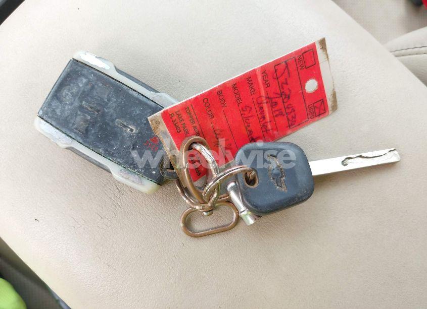 Photo 11 of 2018 Chevrolet Silverado 1500 1LT (VIN 1GCRCREC0JZ204834)