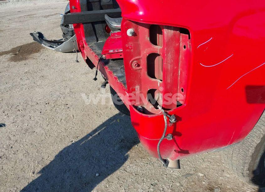 Photo 6 of 2018 Chevrolet Silverado 1500 1LT (VIN 1GCRCREC1JZ170659)