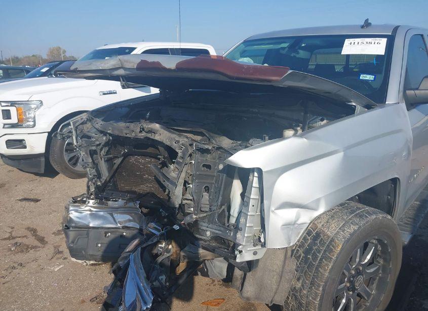 Photo 6 of 2014 Chevrolet Silverado 1500 1LT (VIN 1GCRCREC2EZ106541)