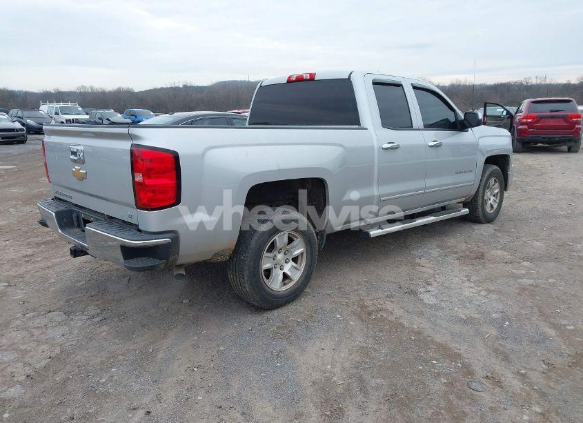 Photo 4 of 2015 Chevrolet Silverado 1500 1LT (VIN 1GCRCREC2FZ170094)