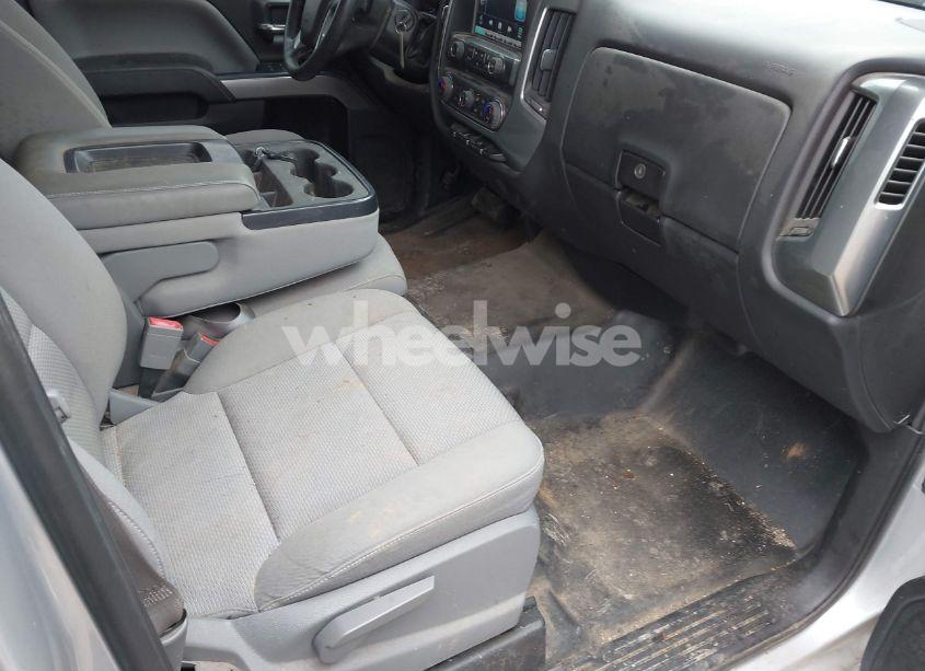 Photo 5 of 2015 Chevrolet Silverado 1500 1LT (VIN 1GCRCREC2FZ170094)