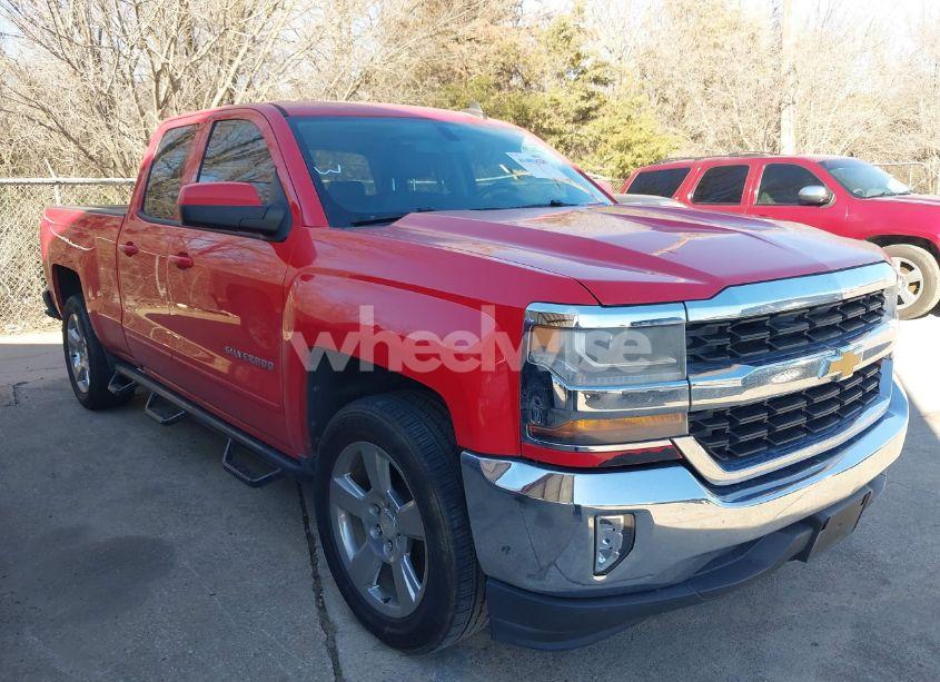 2016 Chevrolet Silverado 1500 1LT (VIN 1GCRCREC2GZ256250) main photo