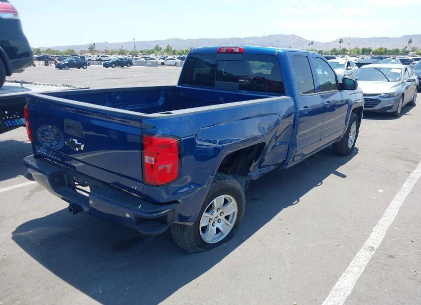 Photo 4 of 2016 Chevrolet Silverado 1500 1LT (VIN 1GCRCREC2GZ378834)