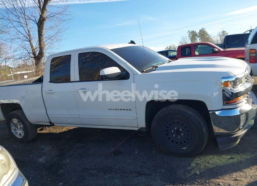 Photo 14 of 2017 Chevrolet Silverado 1500 1LT (VIN 1GCRCREC2HZ111291)