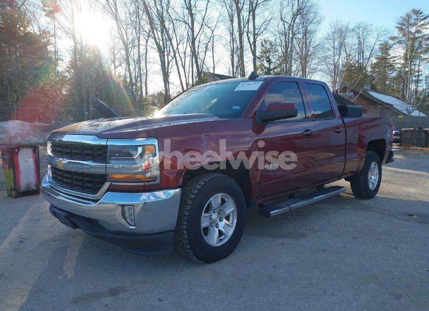 Photo 2 of 2017 Chevrolet Silverado 1500 1LT (VIN 1GCRCREC3HZ249213)