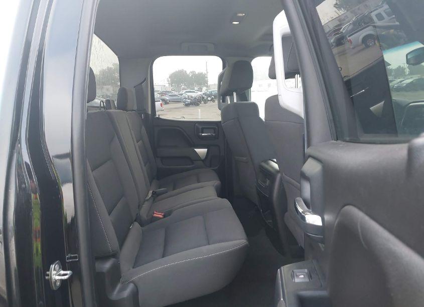 Photo 8 of 2018 Chevrolet Silverado 1500 1LT (VIN 1GCRCREC3JZ359779)