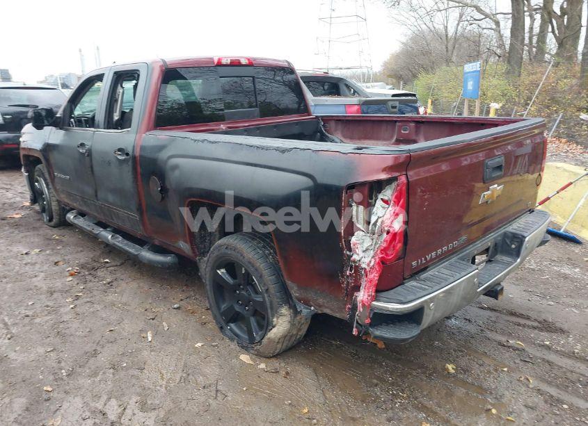 Photo 3 of 2015 Chevrolet Silverado 1500 1LT (VIN 1GCRCREC5FZ359564)