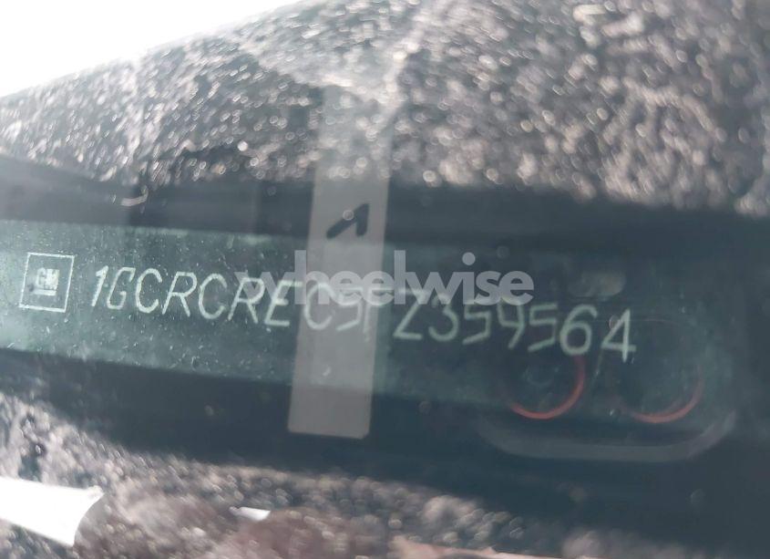 Photo 9 of 2015 Chevrolet Silverado 1500 1LT (VIN 1GCRCREC5FZ359564)