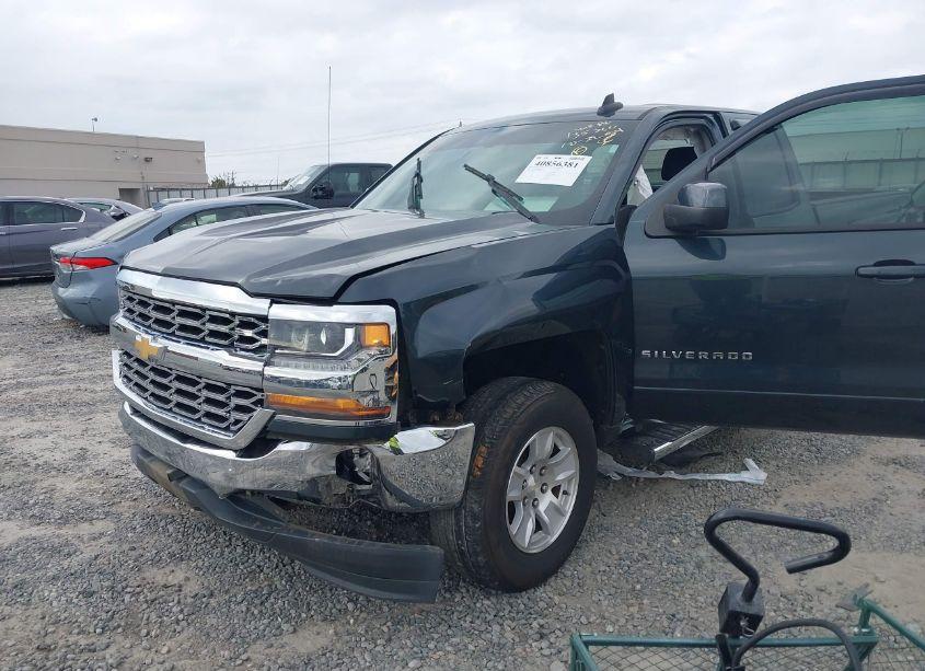 Photo 6 of 2017 Chevrolet Silverado 1500 1LT (VIN 1GCRCREC5HZ260021)