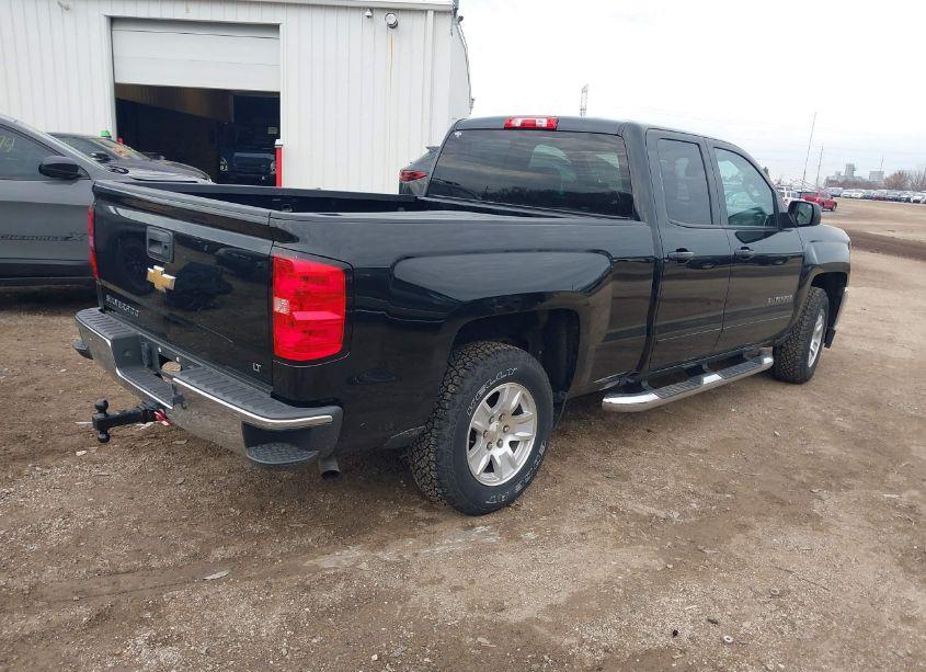 Photo 4 of 2018 Chevrolet Silverado 1500 1LT (VIN 1GCRCREC5JZ323088)